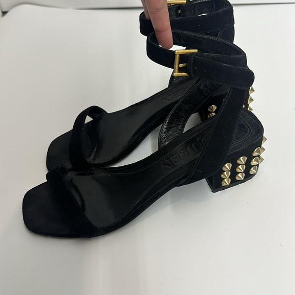 ALEXANDER MCQUEEN SPIKE BLOCK HEEL SANDALS - Picture 5 of 15
